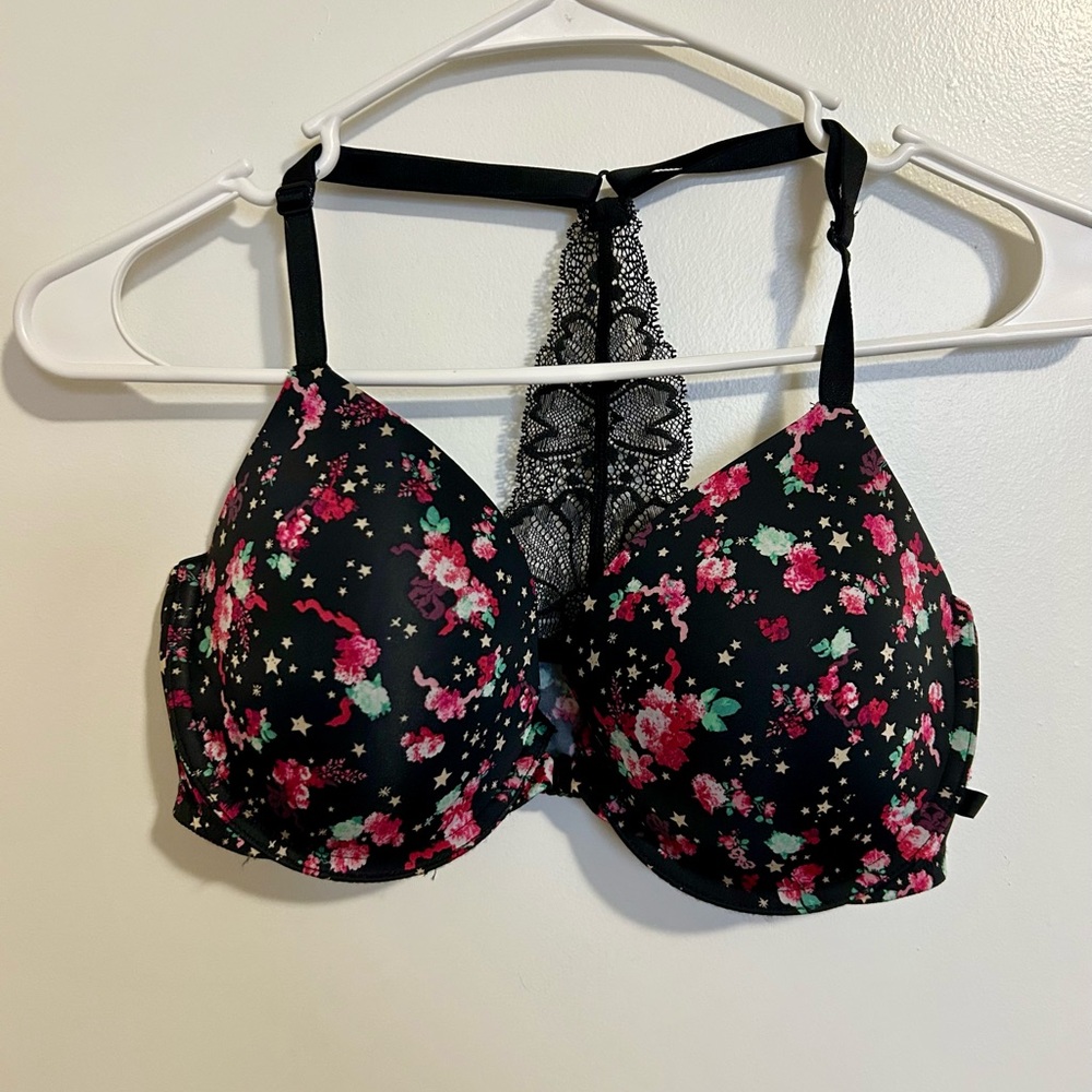 Victoria’s Secret bra front closure Flaw read description 36/38 D cup
